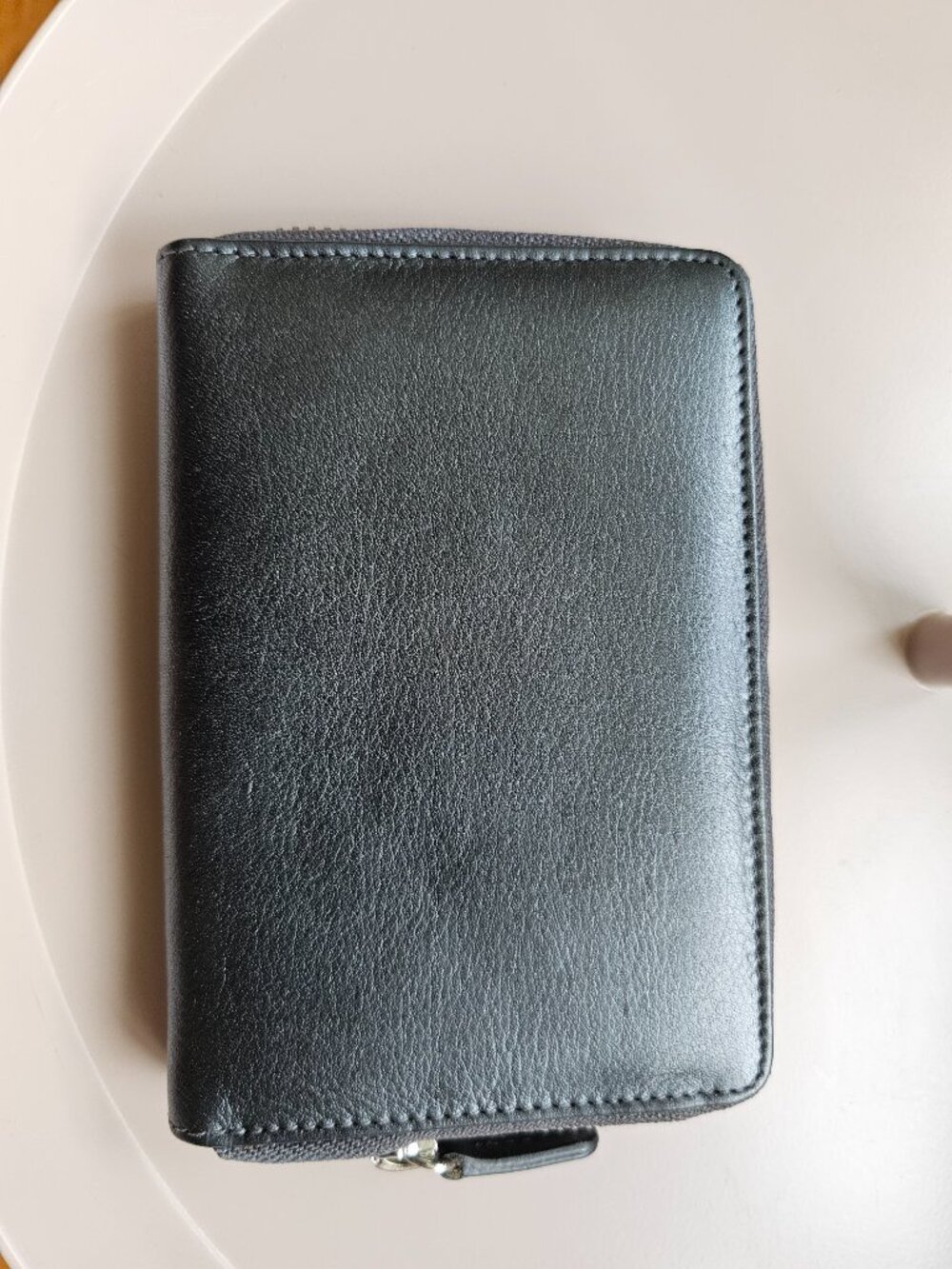 Barneys New York NY Wallet Grey Blue Leather Zipper NWOT